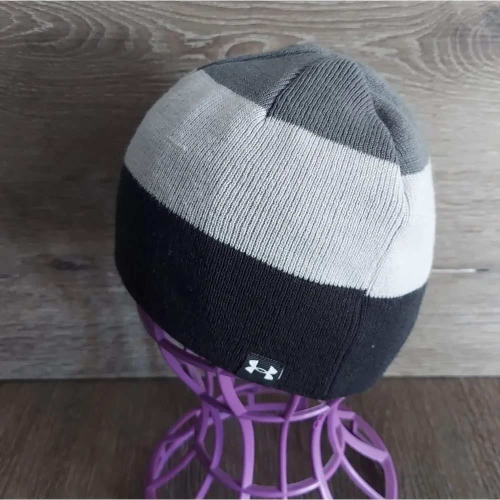 Under Armour Two-Tone Gray and Black Beanie Youth